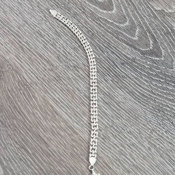 Silver square link bracelet - Picture 5 of 6